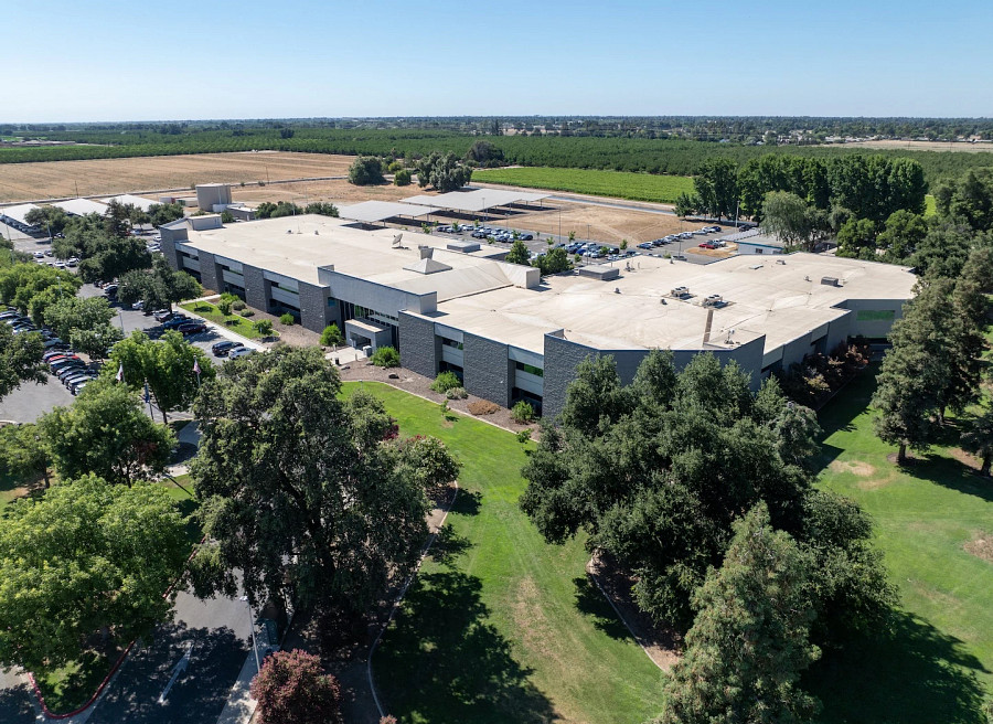 24TulareCounty_RK_1_Visalia, Government Plaza_1020.jpg